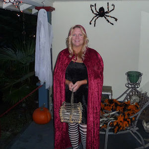 Meet your Posher, Sheila